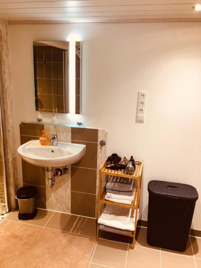 FürthLoft Mit 2 Schlafzimmern Und E- Ladestation公寓 外观 照片
